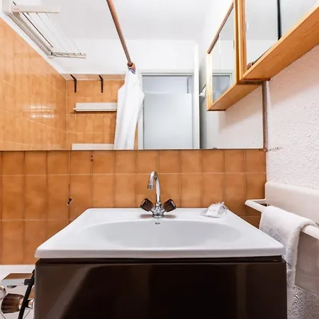 Апартаменти Paradis Cham Furnished Flat *